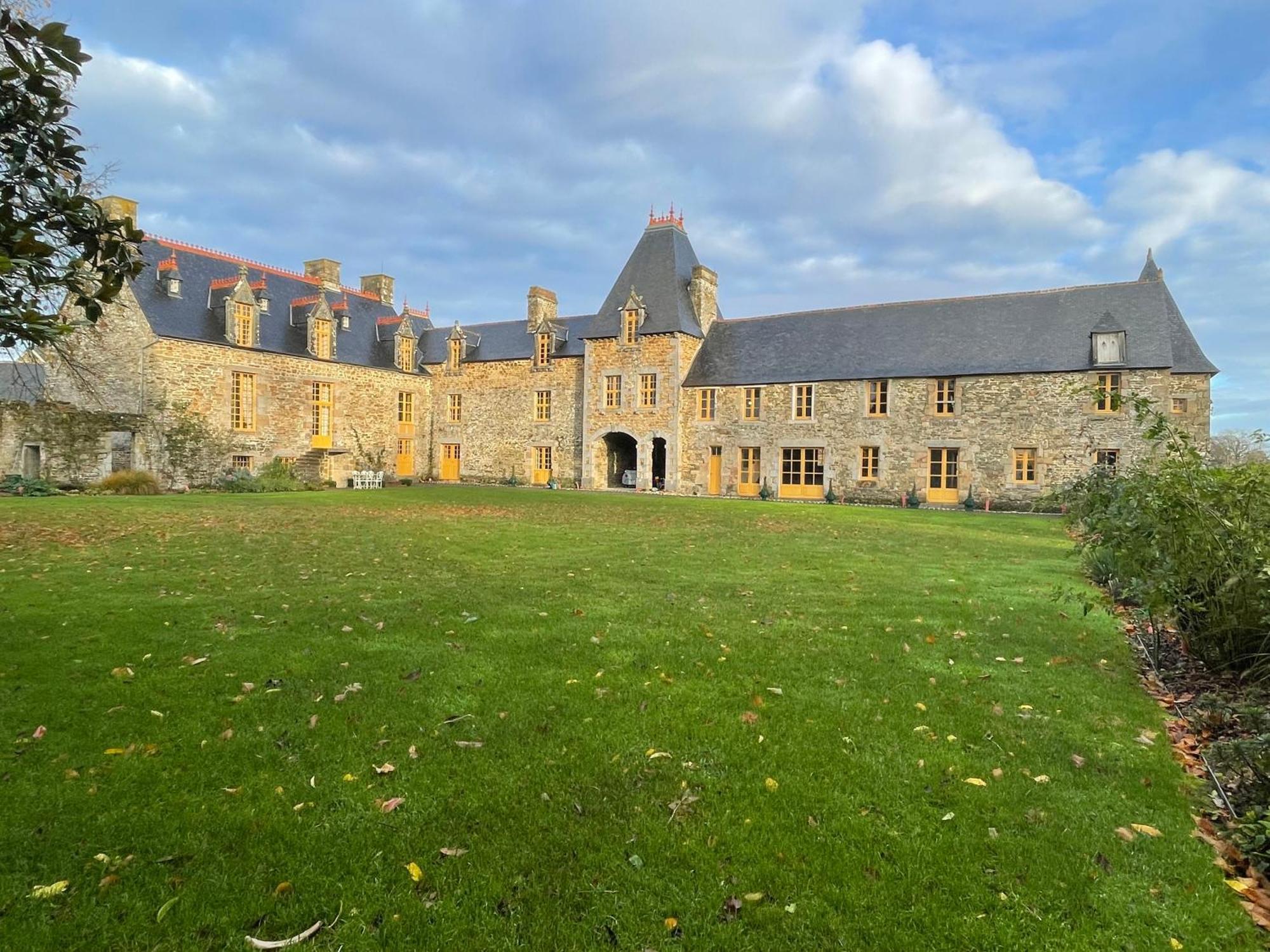 Domaine Du Manoir De Vains Hotel ภายนอก รูปภาพ