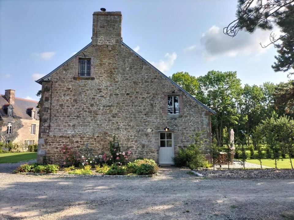Domaine Du Manoir De Vains Hotel ภายนอก รูปภาพ