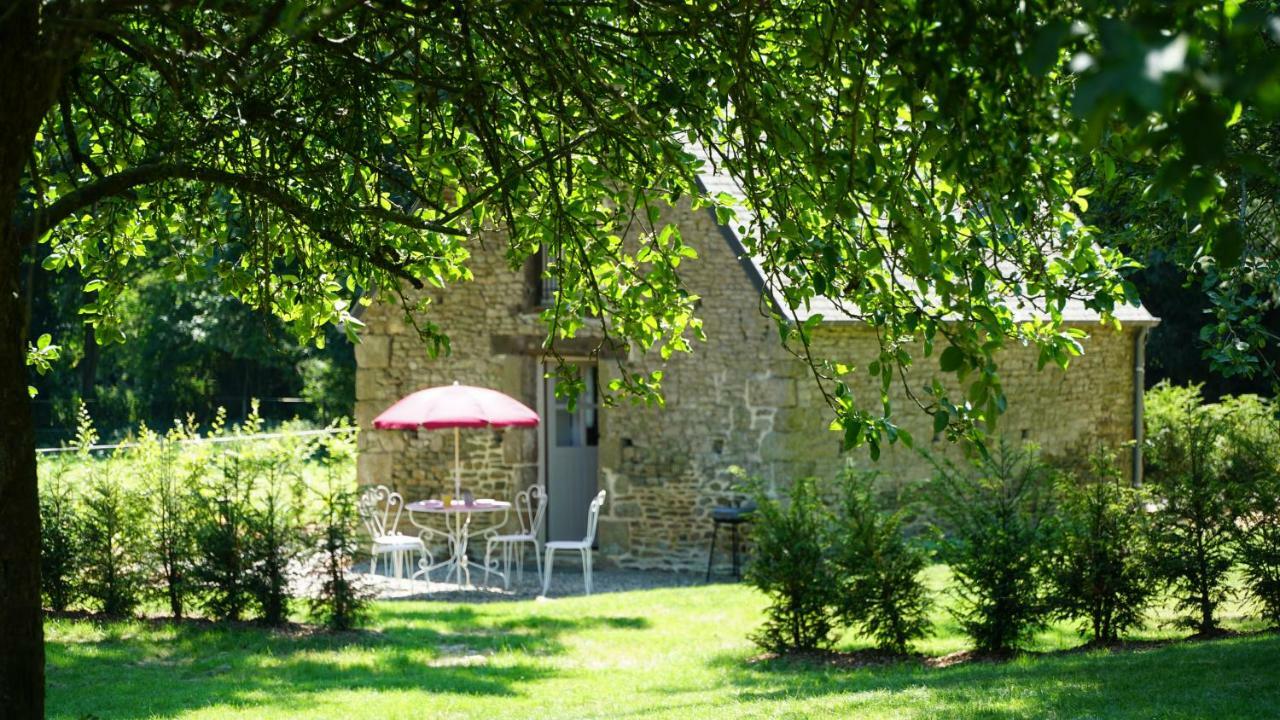 Domaine Du Manoir De Vains Hotel ภายนอก รูปภาพ